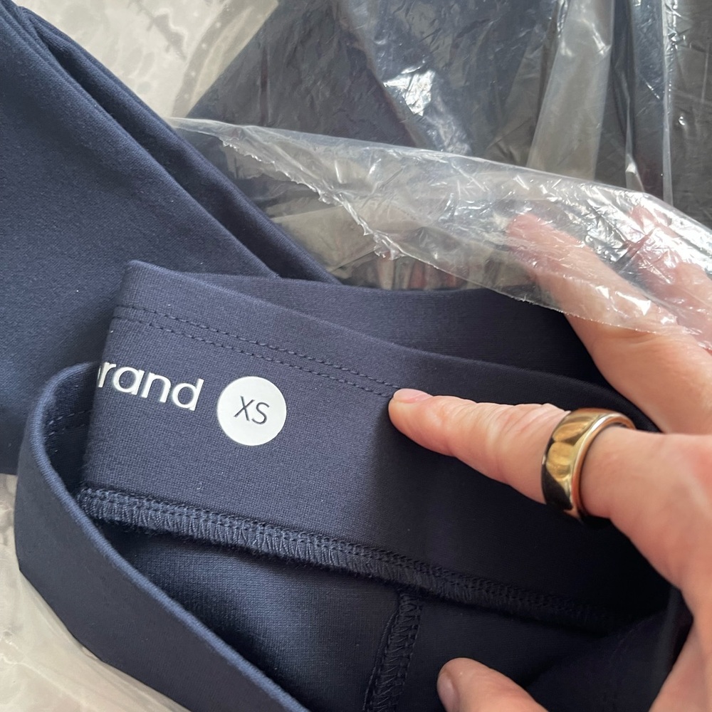Betabrand XS & XSP Navy Journey Skinny Leg Pants Stretch Womens 25” & 27” Inseam - Picture 16 of 16